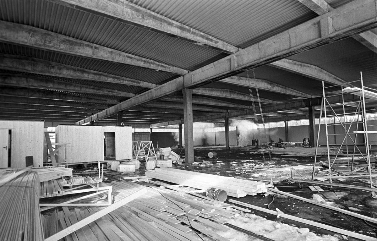 Serie. Magnor-hus's nye fabrikk. Fotografert juli 1969.