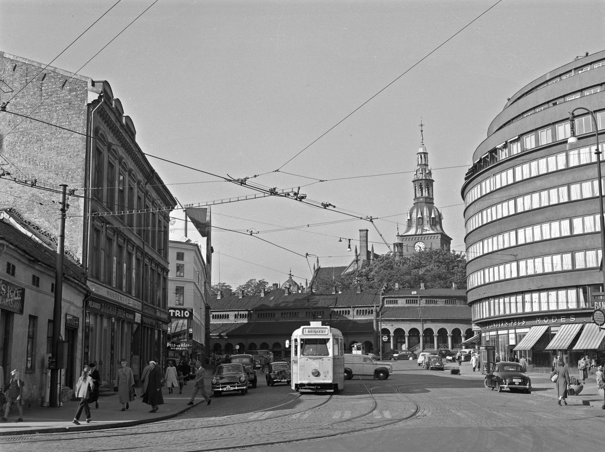 Serie. Oversiktsfotografier fra Oslo sentrum. Fotografert september 1955.