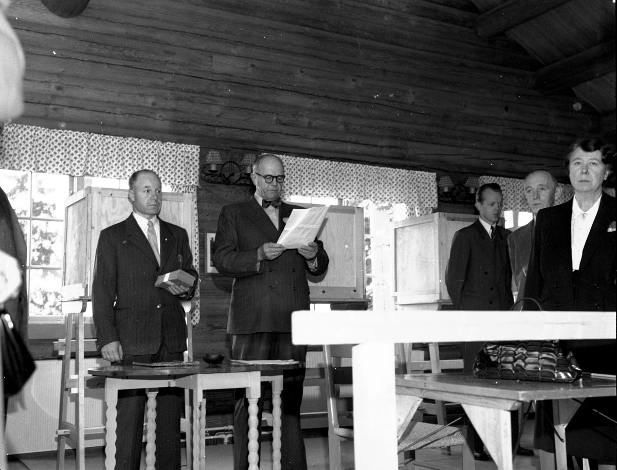 Stortingsvalg ant. Oslo 12.10.1953. Valglokale.