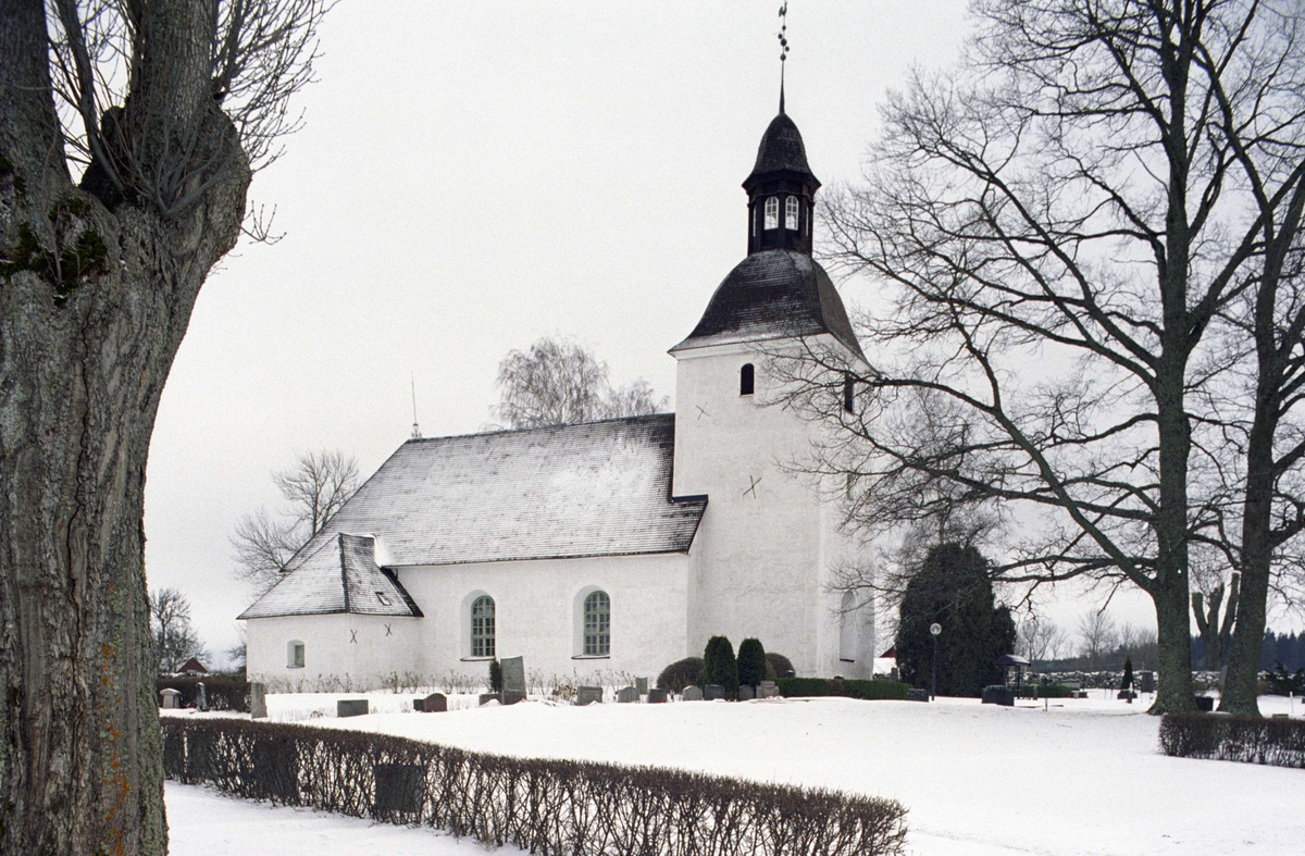 Biskopskulla kyrka, Uppland 1997