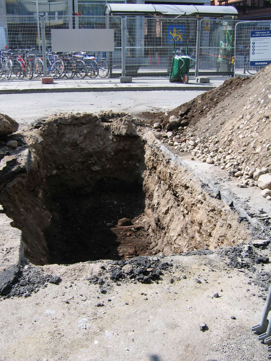 Arkeologisk utgrävning i kvarteret Svanen, Uppsala 2006