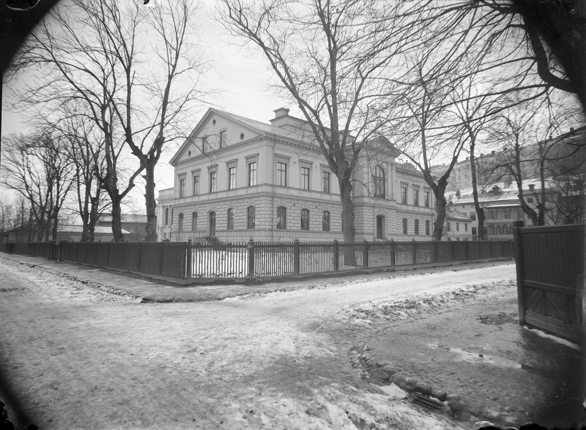 Fysiologiska institutionen, Regnellianum, Slottsgränd 3, Fjärdingen, Uppsala före 1914