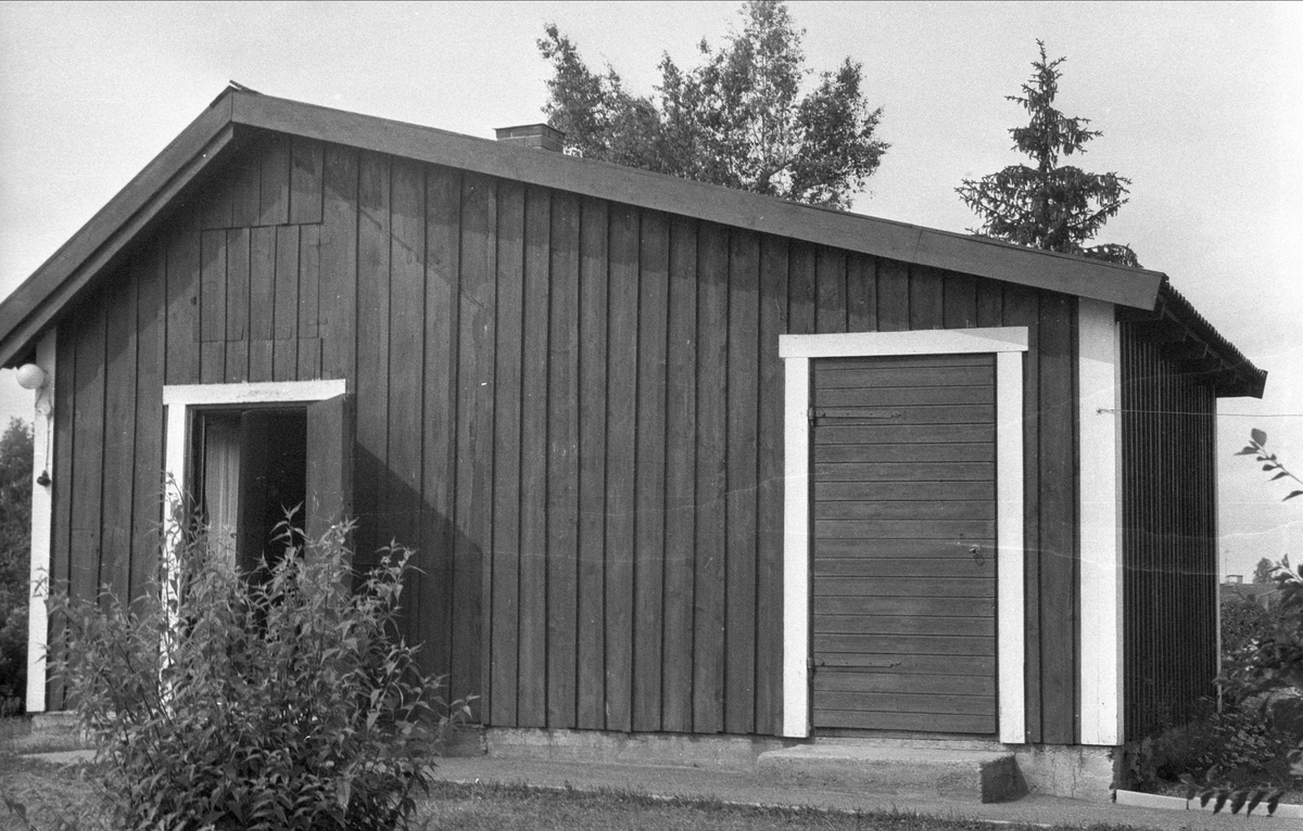 Tvättstuga, Lytta 1:11, Lövstalöt, Bälinge socken, Uppland 1976