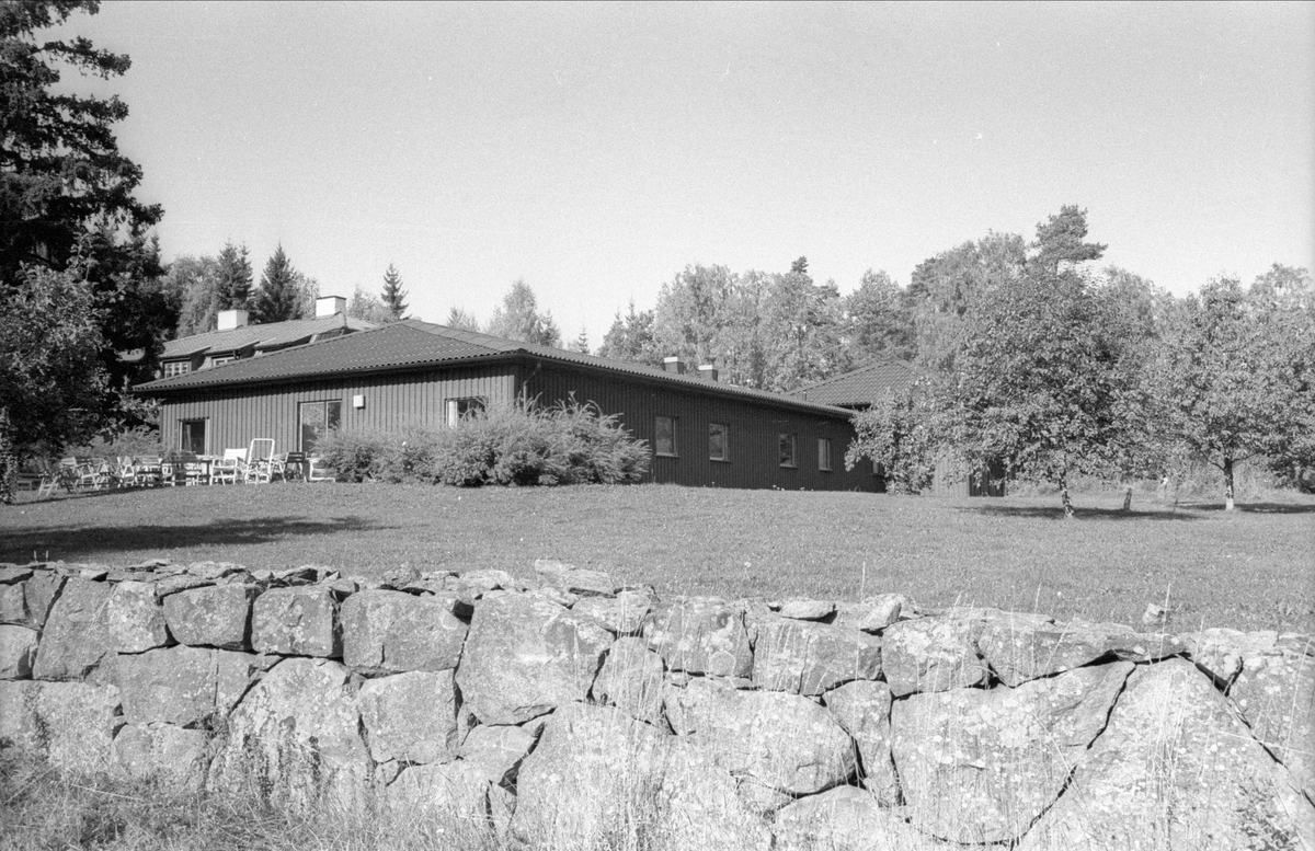 Samlingslokal, Stiftsgården Breidagård, Funbo socken, Uppland 1982
