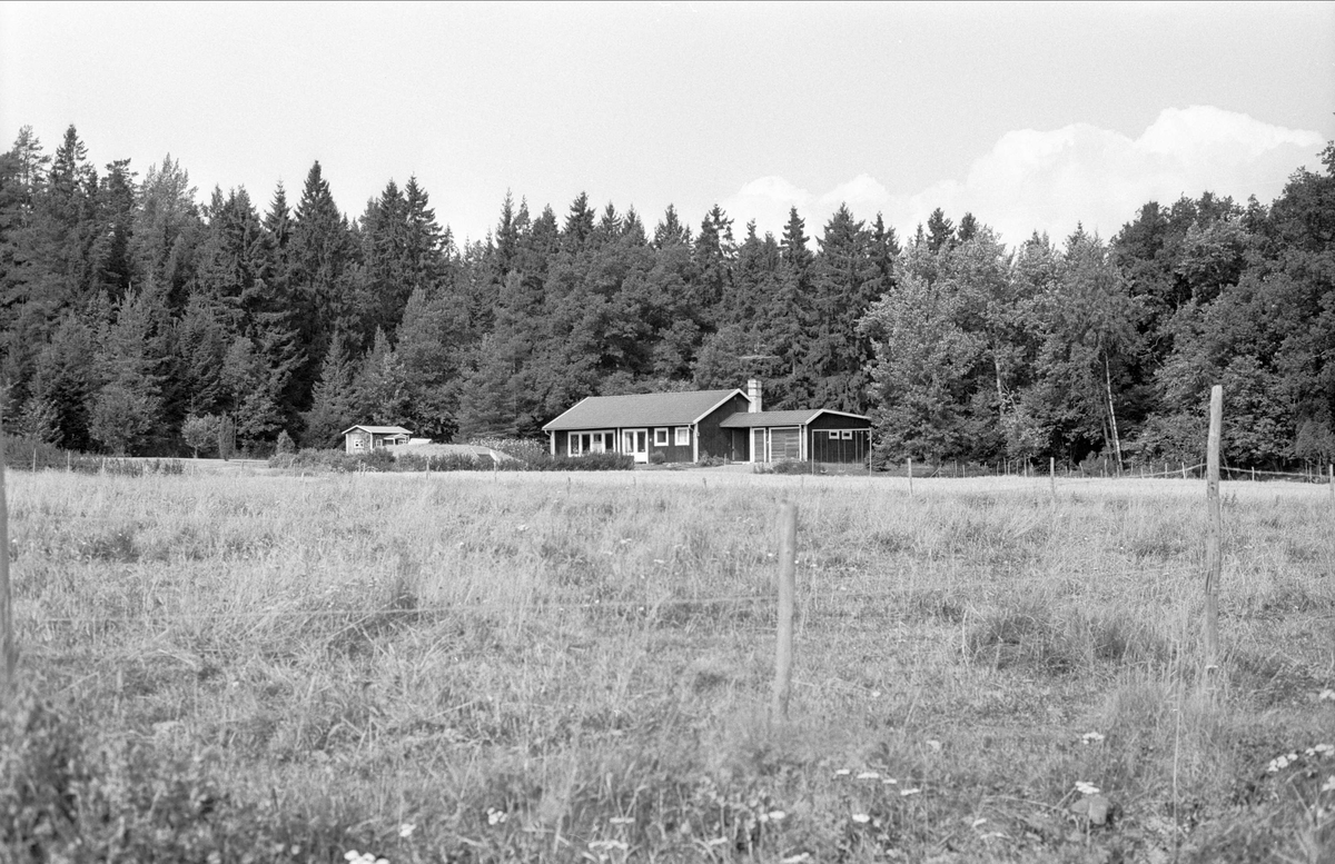Bostadshus, Locksta 1:13, Locksta, Funbo socken, Uppland 1982 