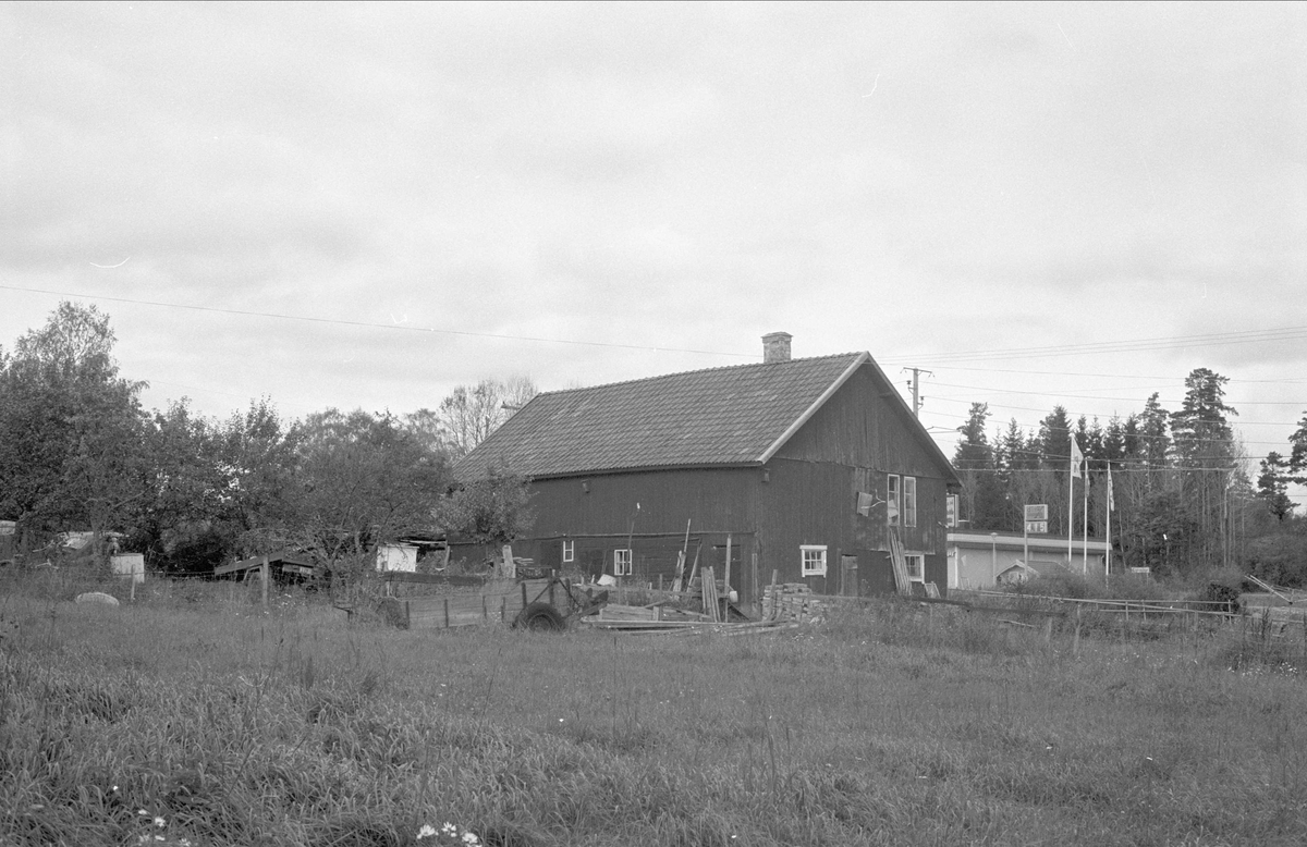 Uthus, Johannelund, Lilla Väsby, Almunge socken, Uppland 1987