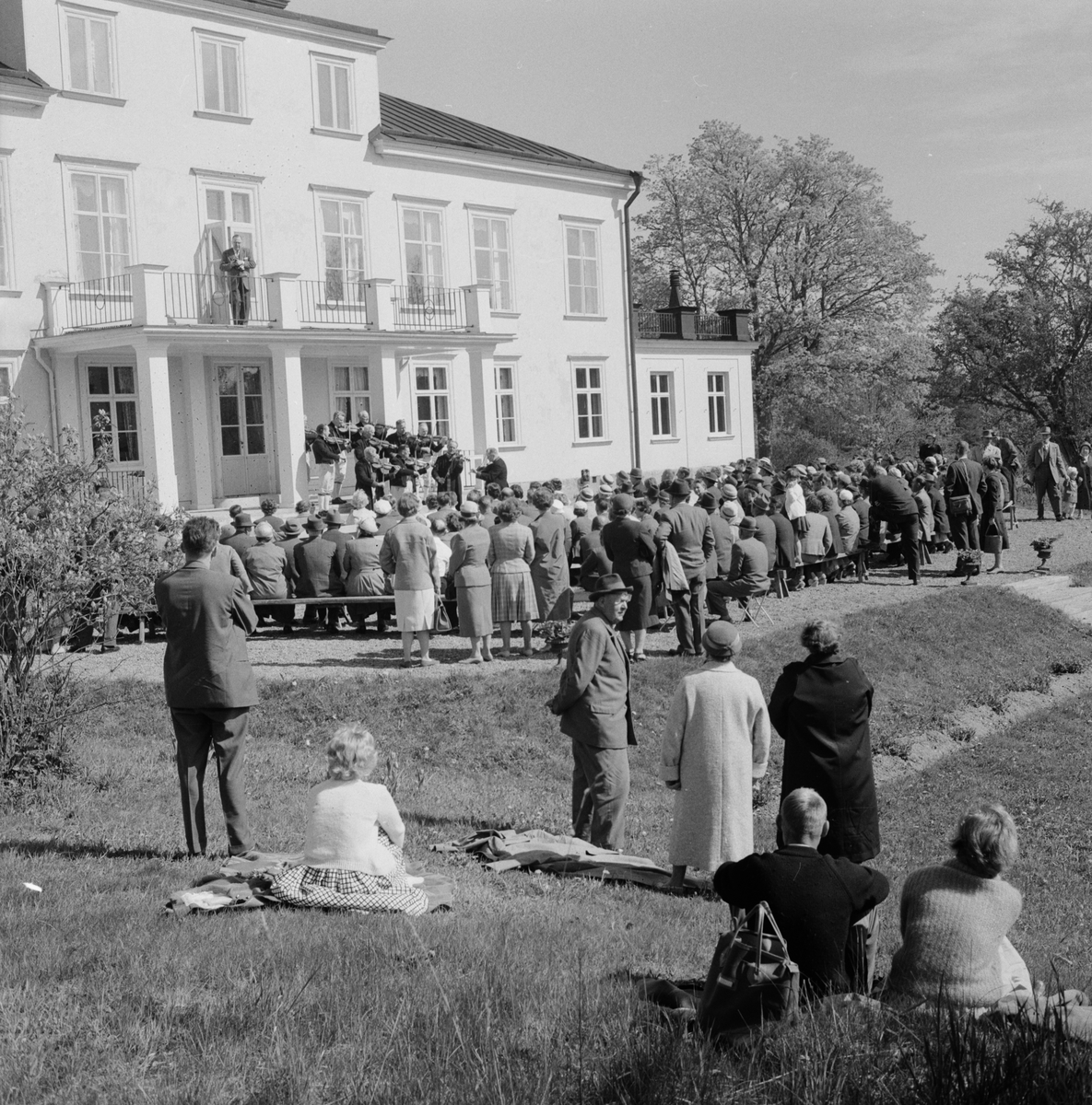Spelmansstämma på Norrgarn, Bladåker socken, Uppland 1960