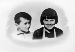 Min lillebror og meg og russerfanger i Hellemobotn