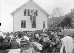 Ungdomslagsstemne ved skulehuset på Bru i Strandebarm