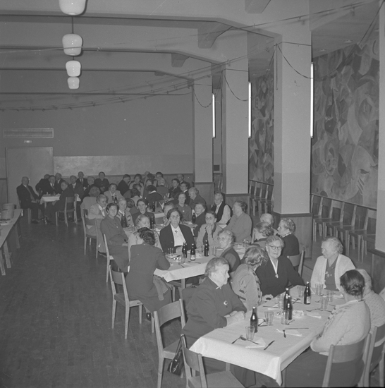 Text till bilden: "Pensionklubben. Julfest.
1955.01"








i