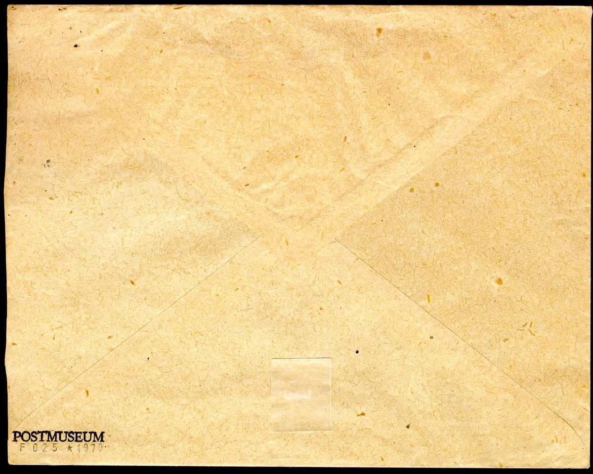 Albumblad innehållande 1 monterat brev.

Text: Kuvert från Skellefteå den 17 september 1885 till
Neder-Luleå, frankerat med 1 3-strip av 4 öre Ringtyp, perf 13.
Försändelsen är överfrankerad med 2 öre.  Enkelt inrikes brevporto
21.1.1885-31.5.1918.

Stämpeltyp: Normalstämpel 16