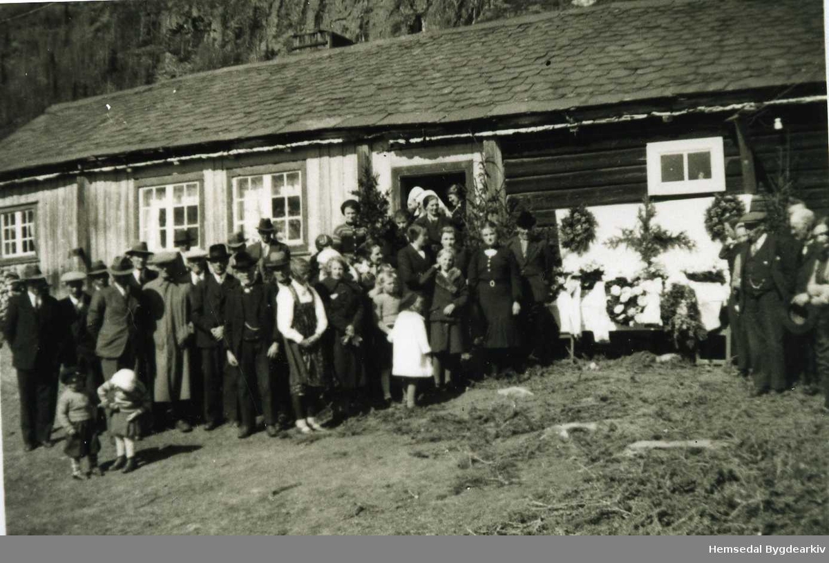 Gravferda til Ragnhild Jordheim i Hemsedal i 1939.