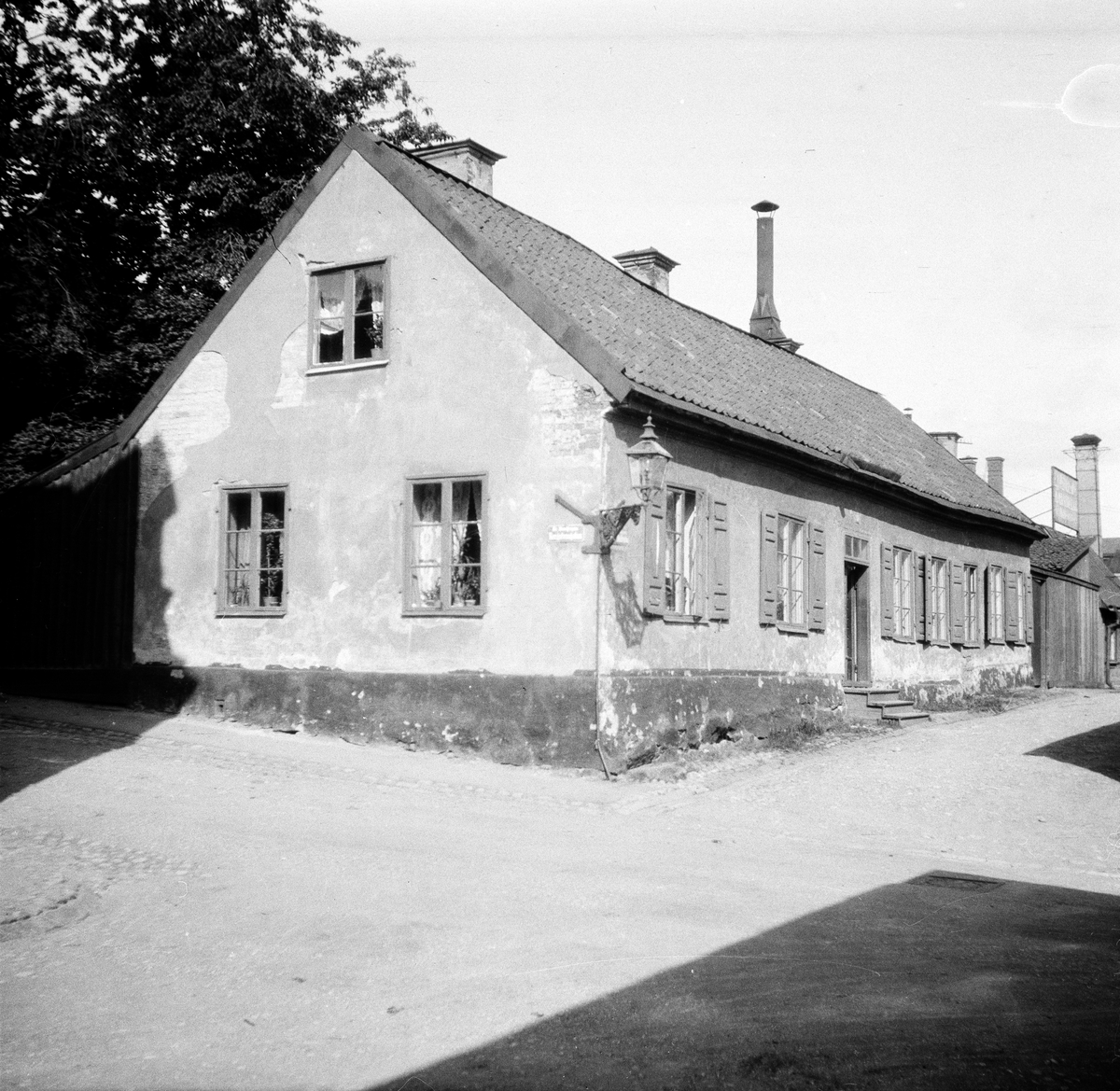 Gatumotiv, Stockholm norr
Exteriör

Svensk arkitektur: kyrkor, herrgårdar med mera fotograferade av Arkitekturminnesföreningen 1908-23.