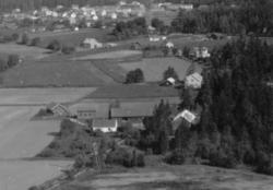 gårdsbruk, boliger, skråfoto,