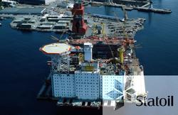 Dekket til Statfjord C er under bygging ved Moss Rosenberg V