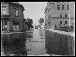 Gateparti fra Sarpsborg flom,? Torggata til venstre og Sigva