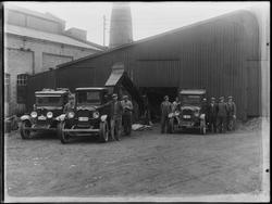 Borregaard fabrikker i Sarpsborg, fabrikkområde, lastebiler 