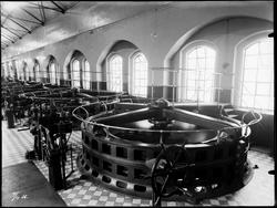 Hafslund A/S i Skjeberg, 1936. Interiør fra kraftstasjon.