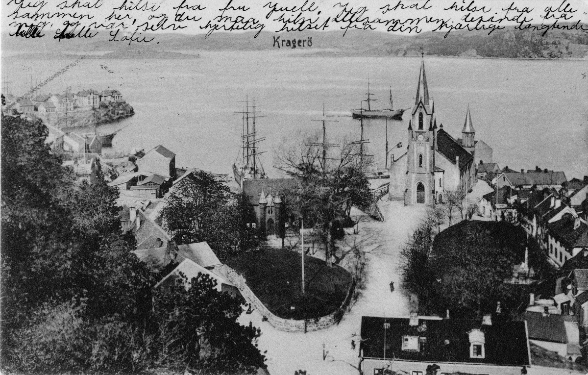 Postkort fra Kragerø. Utsikt fra Skriverheia mot kirken