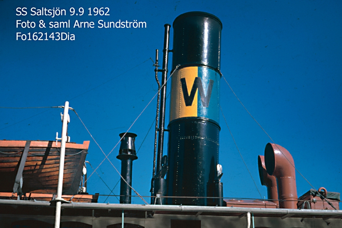 SS Saltsjön, skorsten 9.9 1962