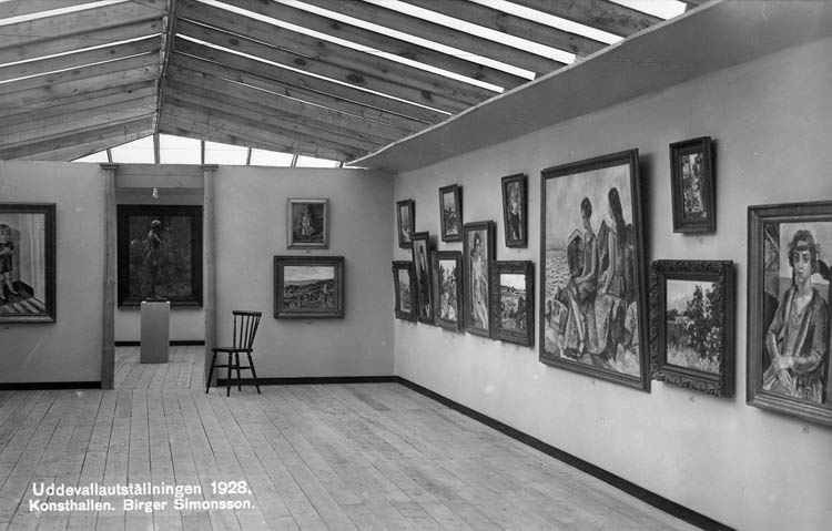 Utställning med verk av Birger Simonsson (1883 - 1938) visas i Konsthallen under Uddevallautställningen 1928