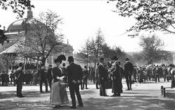 Naar musikken spiller.