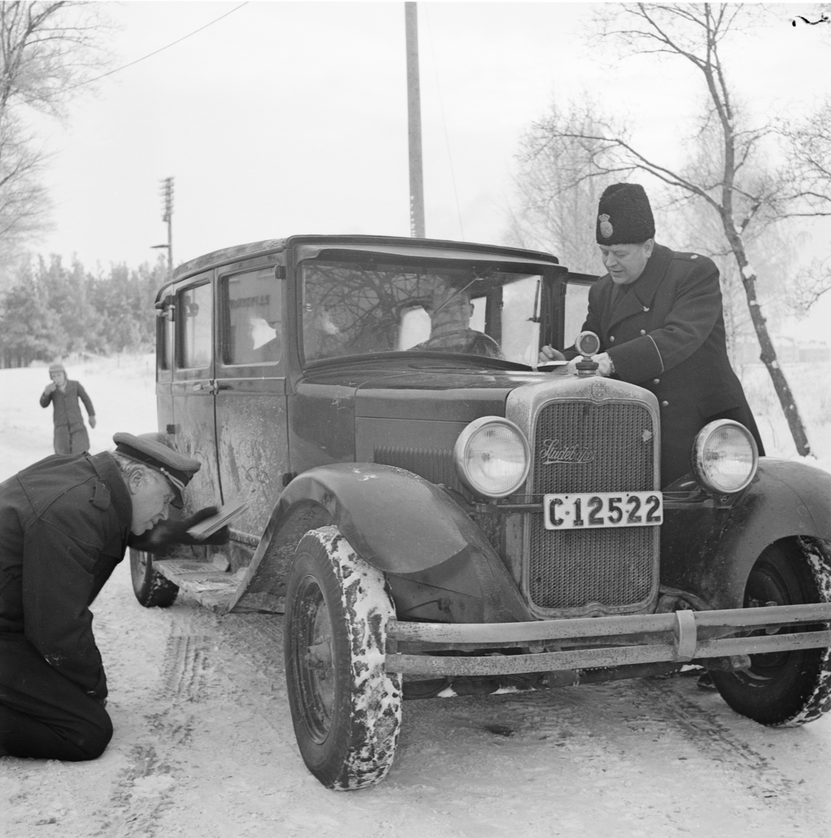 Polisen - trafikkontroll, Uppland februari 1952