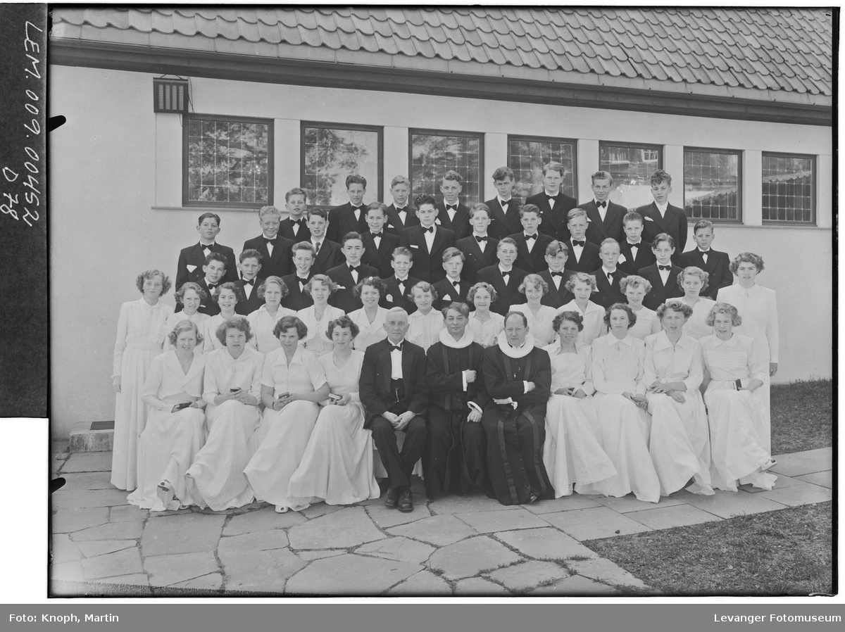 Konfirmanter i Steinkjer, 1952
