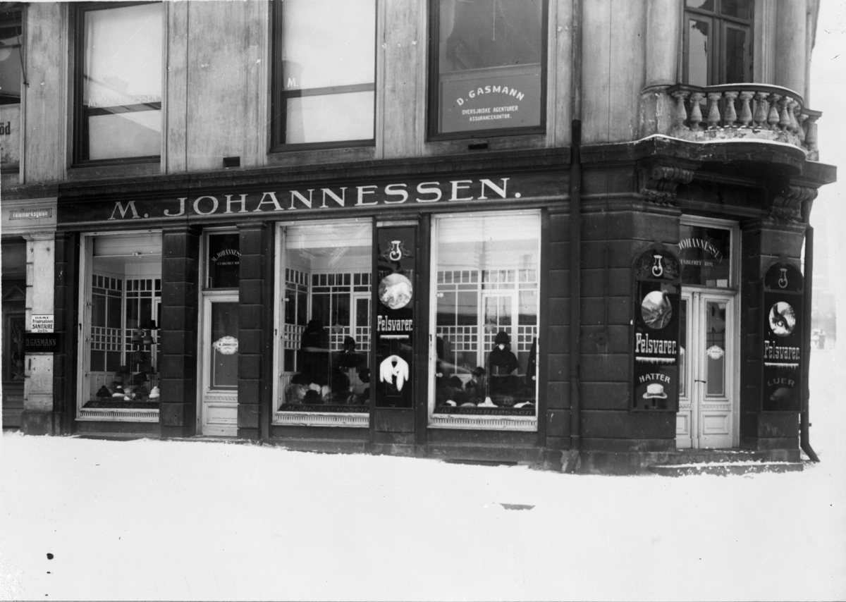 Butikken "M. Johannessen" i Telemarksgaten