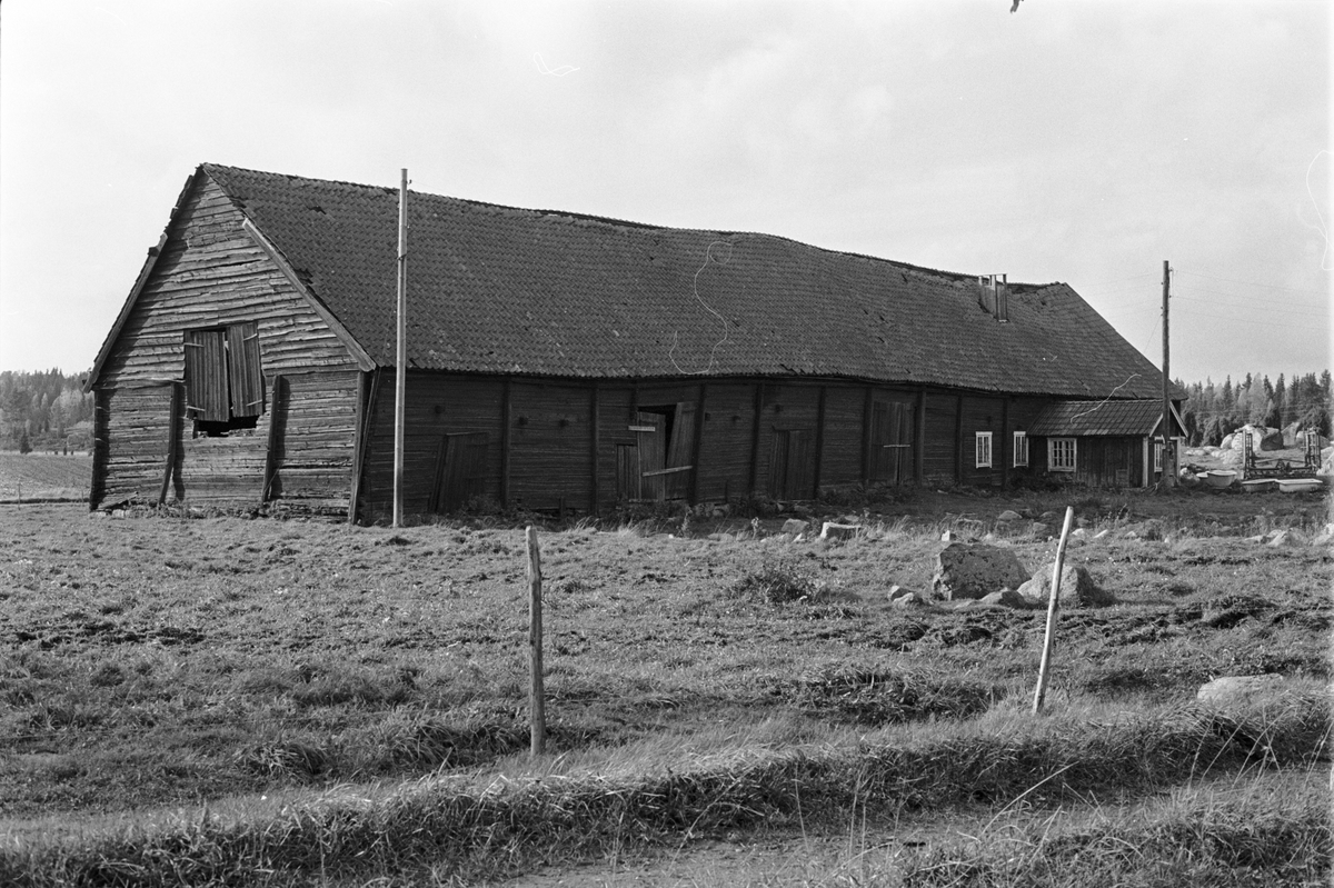 Ladugård, Onsike gård, Onsike 2:2, Skogs-Tibble socken, Uppland 1985