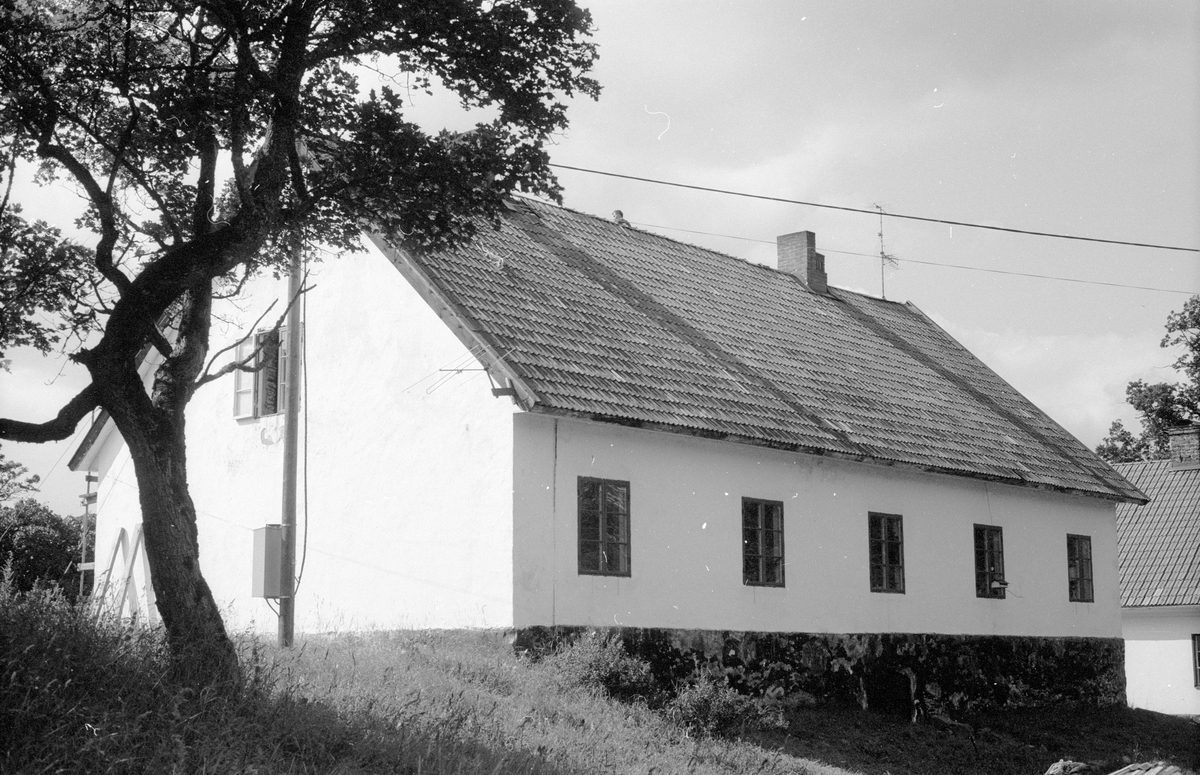 Bostadshus, före detta arbetarbostad, Vällnora bruk, Knutby-Åsby 1:19, Vällnora, Knutby socken, Uppland 1987