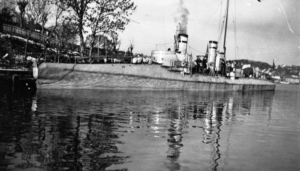 Motiv: Torpedobåt 2.klasse JO-Babord baug