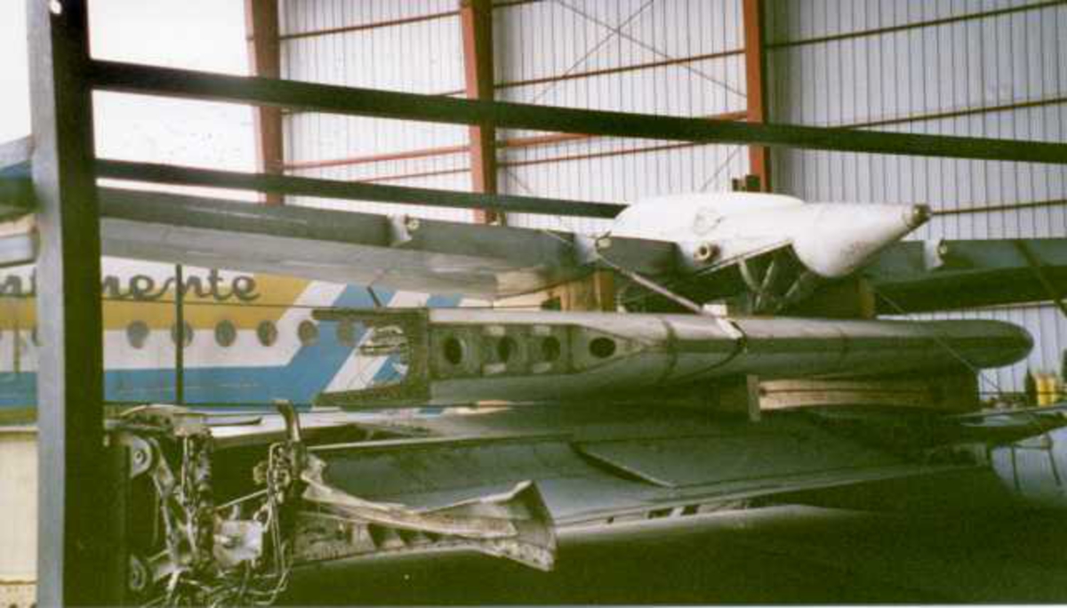 Flykroppen til en Fokker F-28 Fellowship.