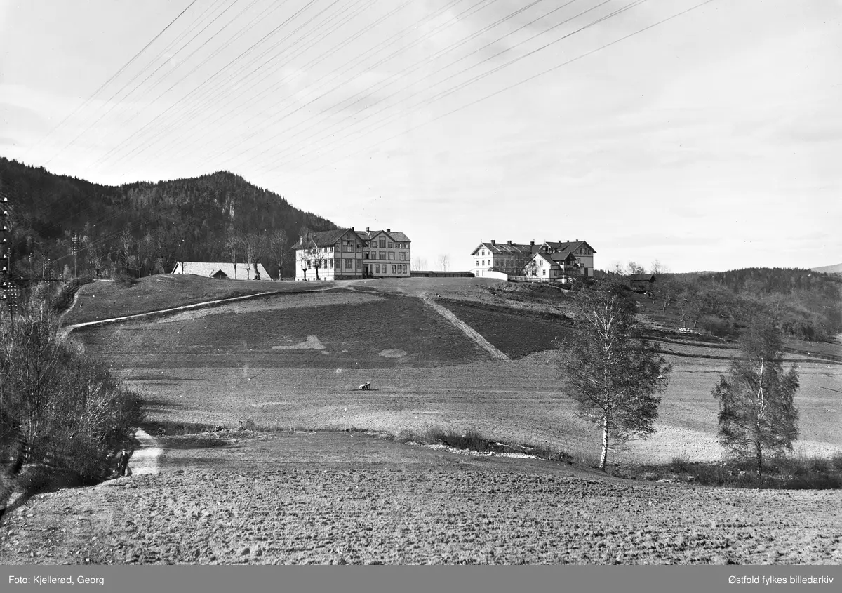 Hartmanns Pensionatskole i Hvalstad, Asker i Akershus. Fra 1899 til ...
