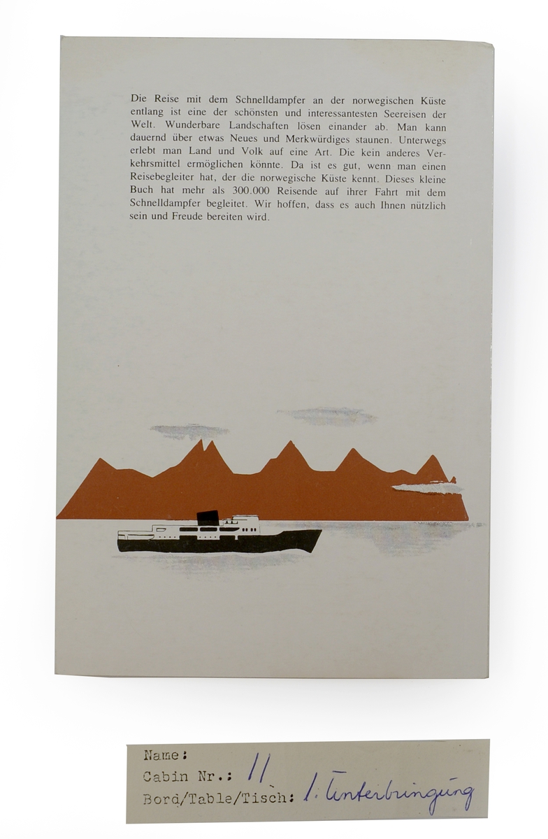 Pocketbok på 63 sider som omhandler reisen med Hurtigruten og det man kan se underveis, dag for dag.
