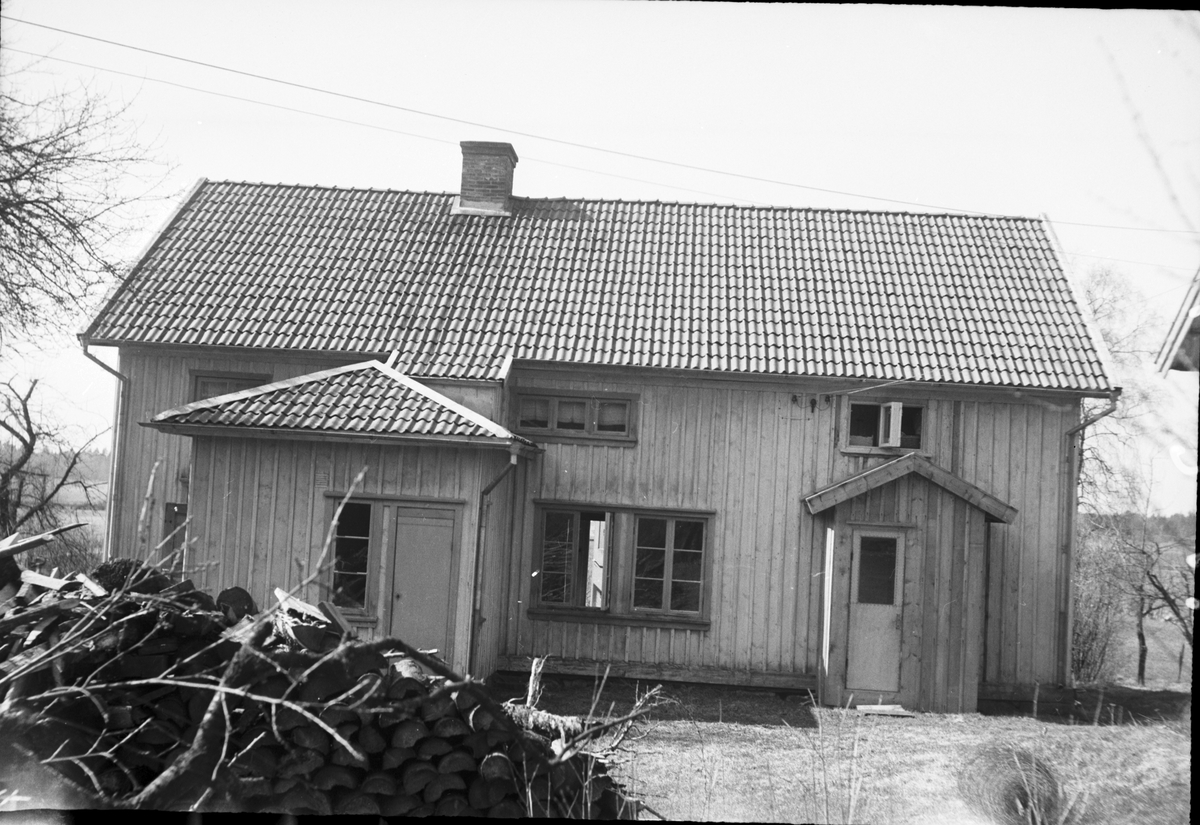 Bostadshuset  Mellomgården  Stora Mellby