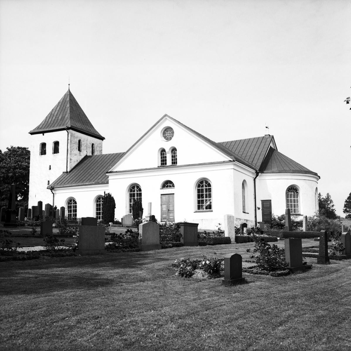 Vånjö kyrka