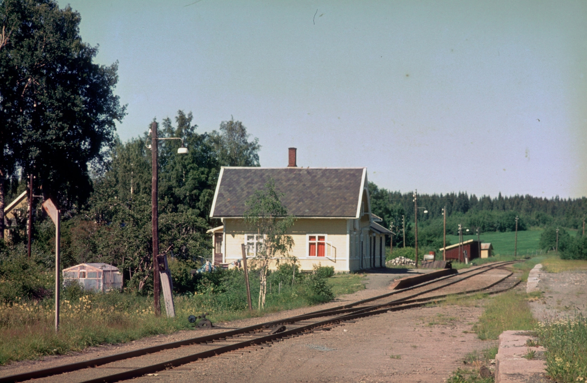 Kolbu stasjon på Skreialinjen.