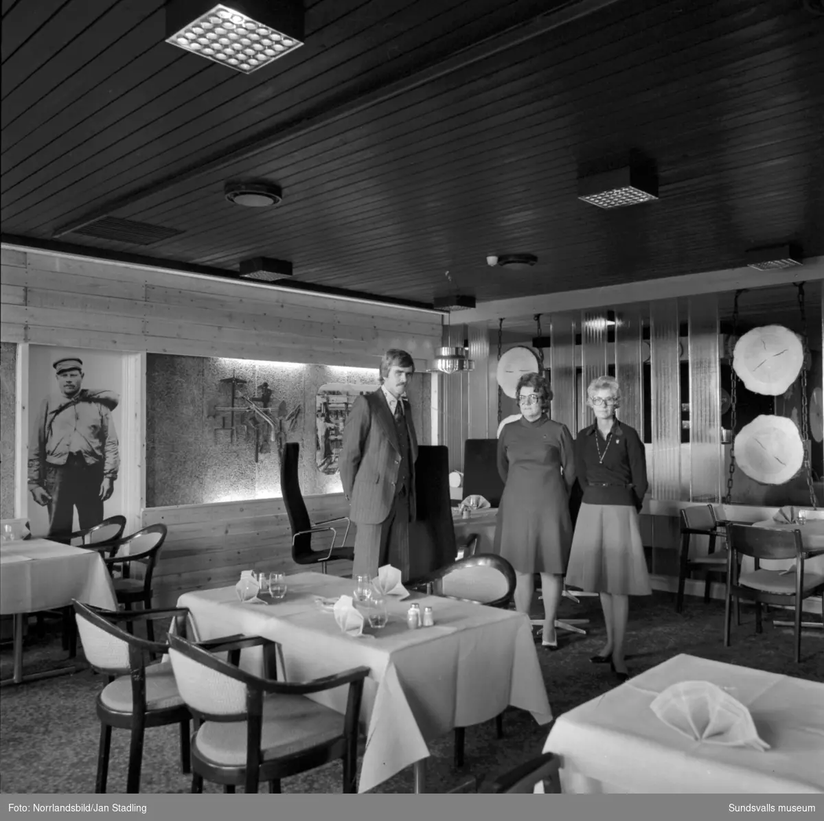 Esso Motor Hotell, interiörbilder. - Sundsvalls museum / DigitaltMuseum