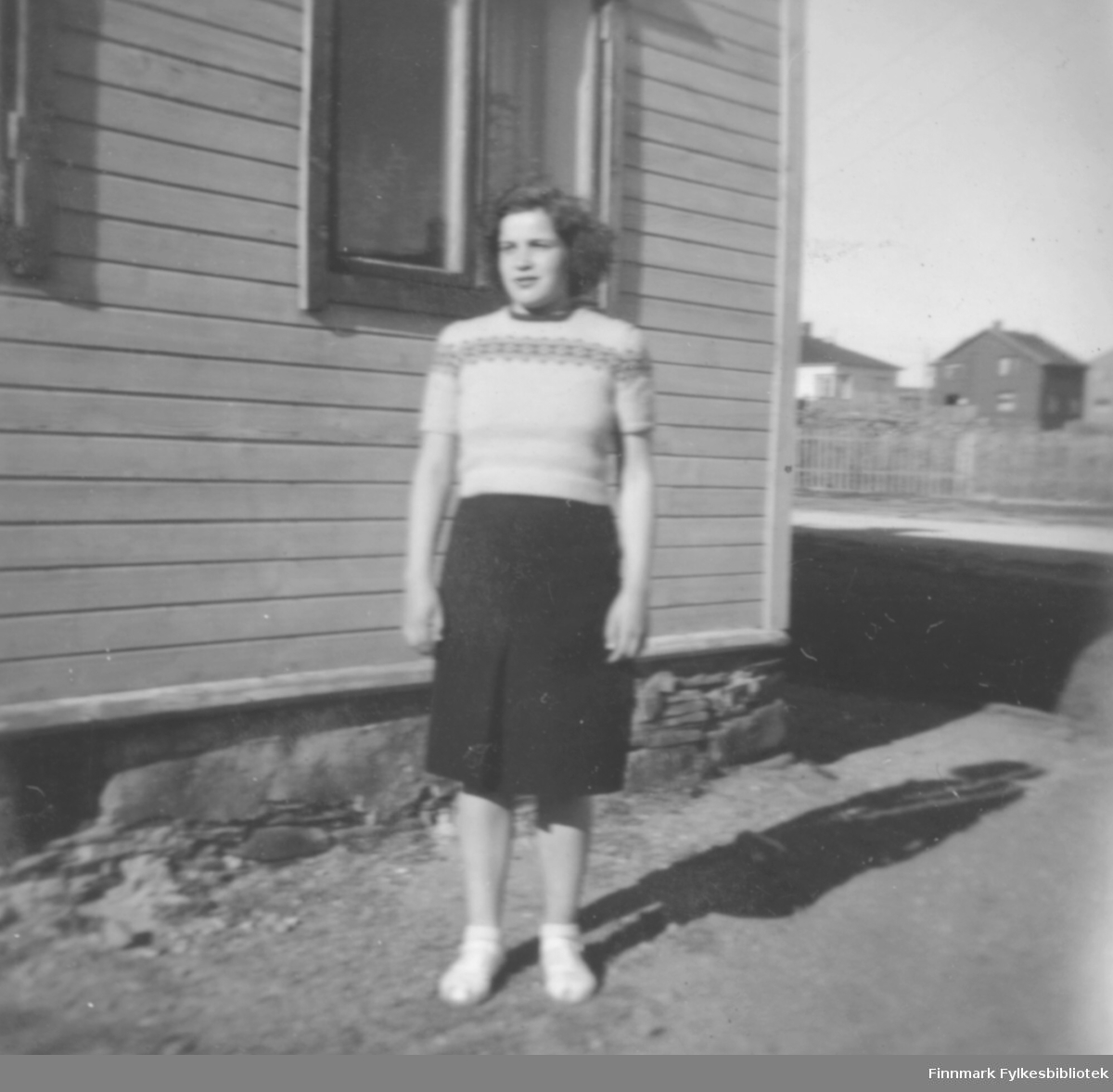 Bjørg Kvam som ung jente, 1950
