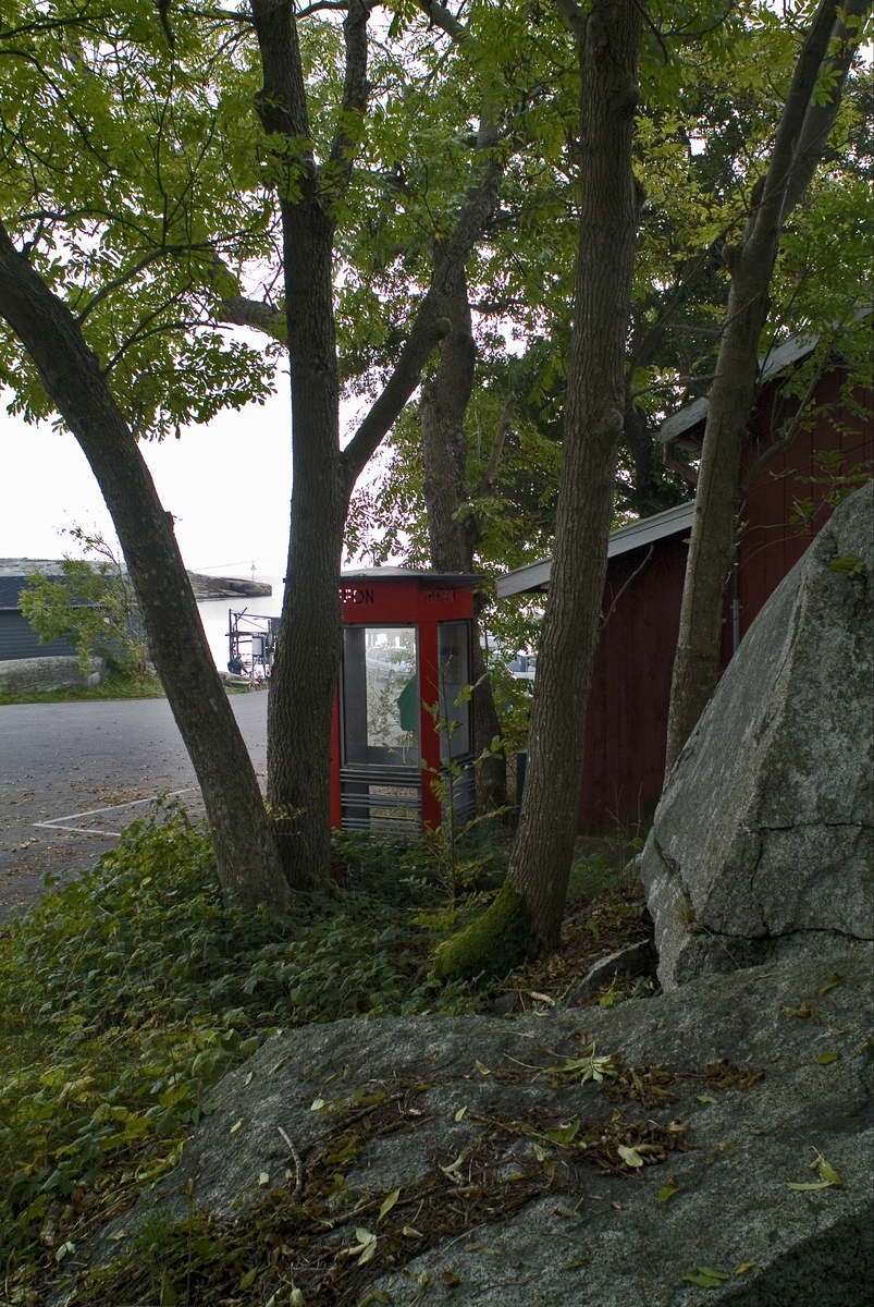 telephone-box-at-verdens-ende-telenor-kulturarv-digitaltmuseum