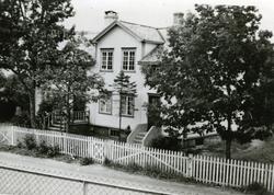 Rørvik - Eiendommen "Rosenborg", "Promenadecafeèns" tidliger