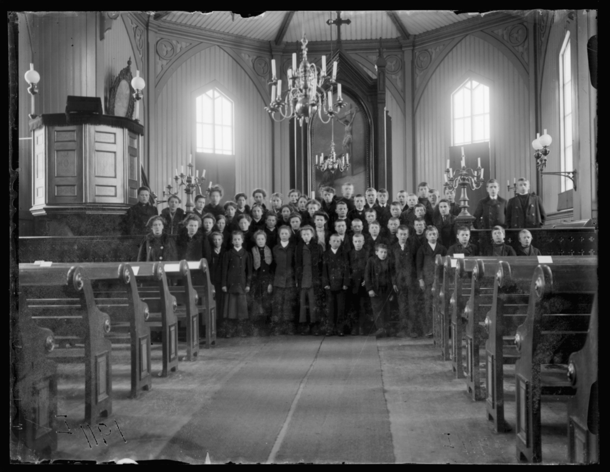 Konfirmanter i Vardø kirke 1911.