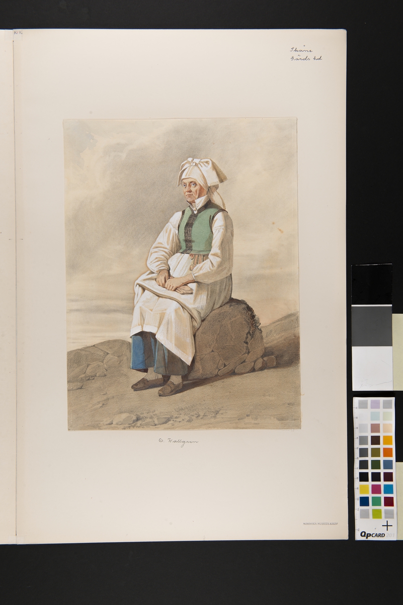 Kvinna från Gärds härad i dräkt,  sittande på en sten, 1800-talets första hälft. Akvarellerad blyertstekning  i storformat av Otto Wallgren.
