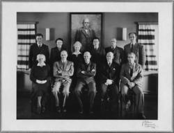 Fotoarkivet etter Gunnar Knudsen. Gruppebilde, 1946. Ansatte