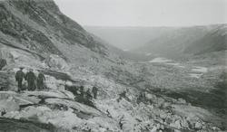 På befaring ved Jostedalslinjen 1935