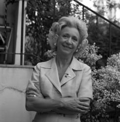 Wenche Foss. Portretter. 21/2-75.