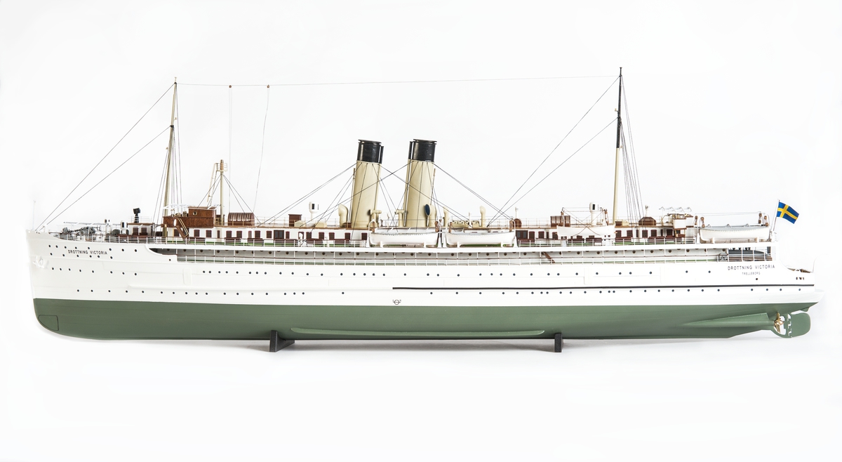 Fartygsmodell av tågfärjan s/s DROTTNING VICTORIA byggd 1909.