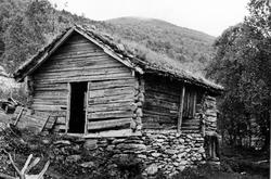 Stampe fra Jøssvoll, Stordalen, Sunnmøre, før flytting til N