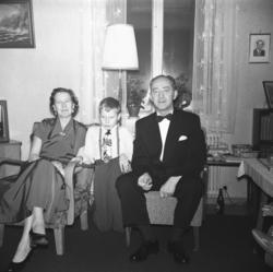 Familien Sørensen, fra venstre Reidun, Gunnar og Olav